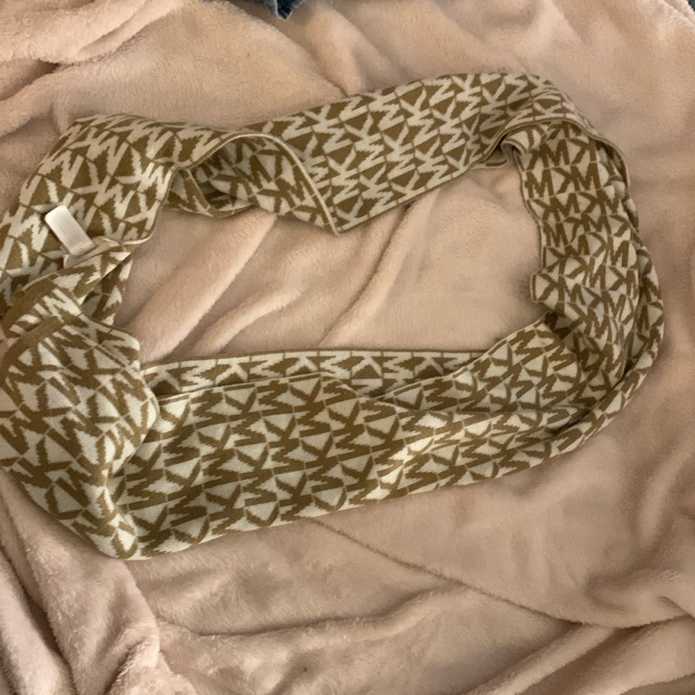 White and tan MK coordinated scarve